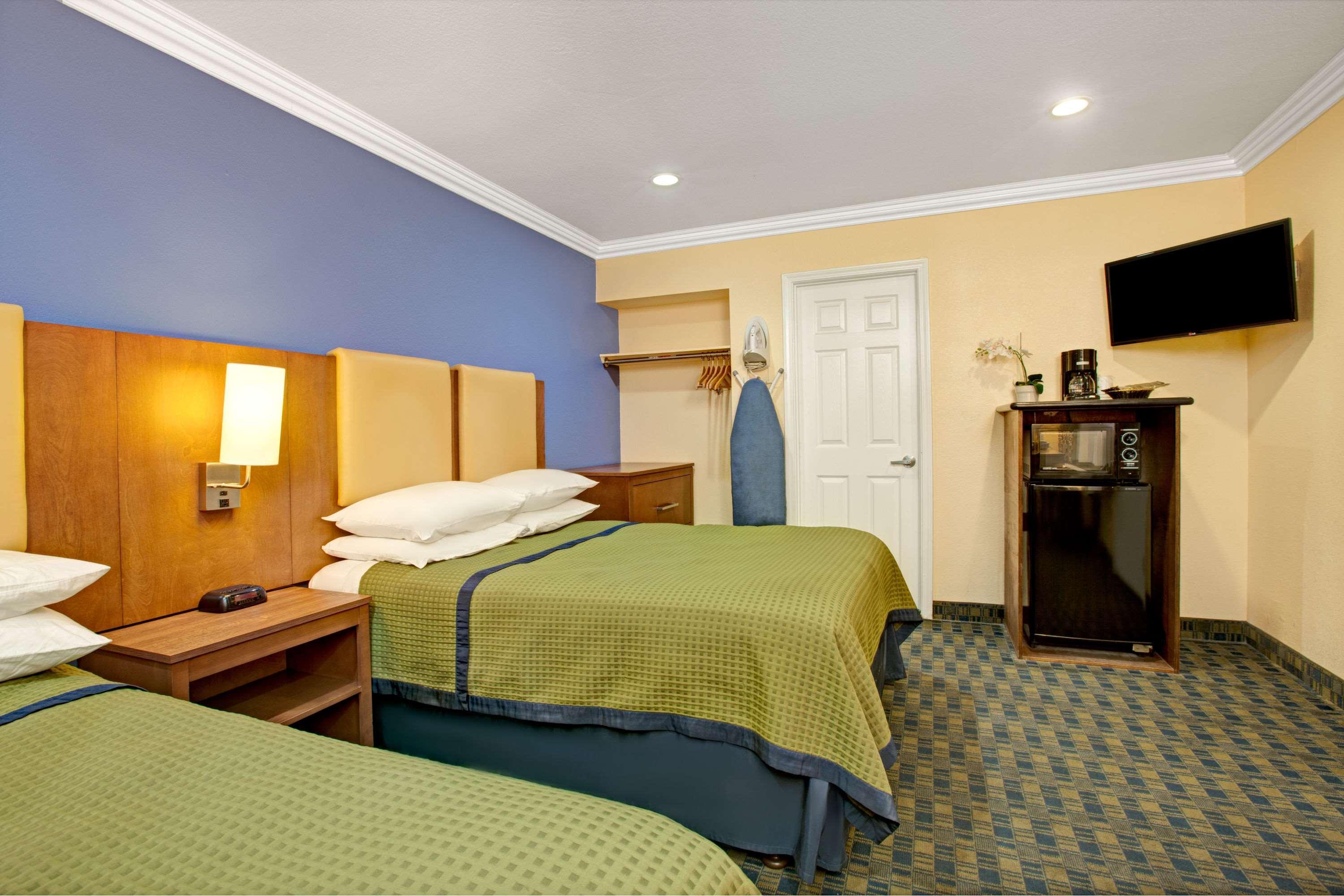 Days Inn San Francisco - Lombard Екстер'єр фото