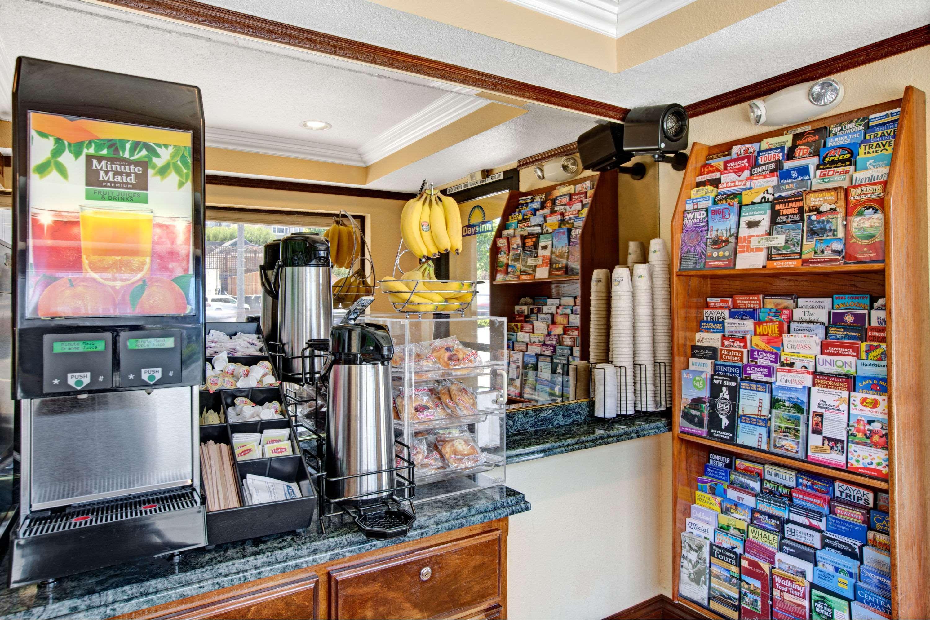 Days Inn San Francisco - Lombard Екстер'єр фото