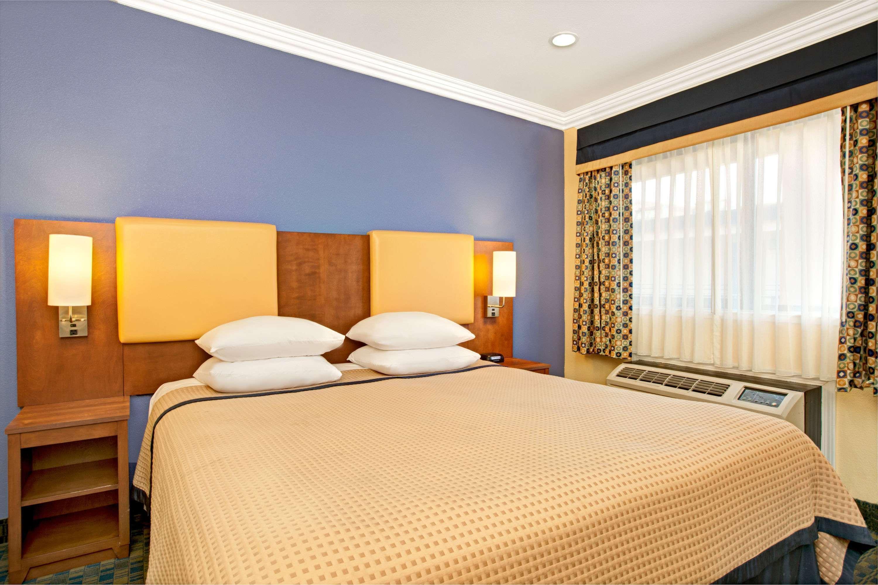 Days Inn San Francisco - Lombard Екстер'єр фото